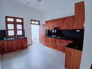 House for Sale Athurugiriya