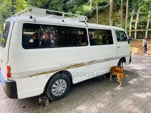 Nissan Caravan 1979
