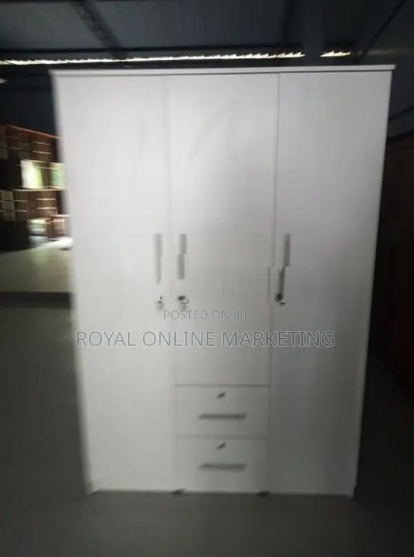 3 Door White Cupboard (K-19)