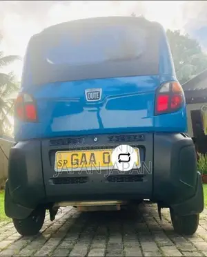 Bajaj Qute 2019