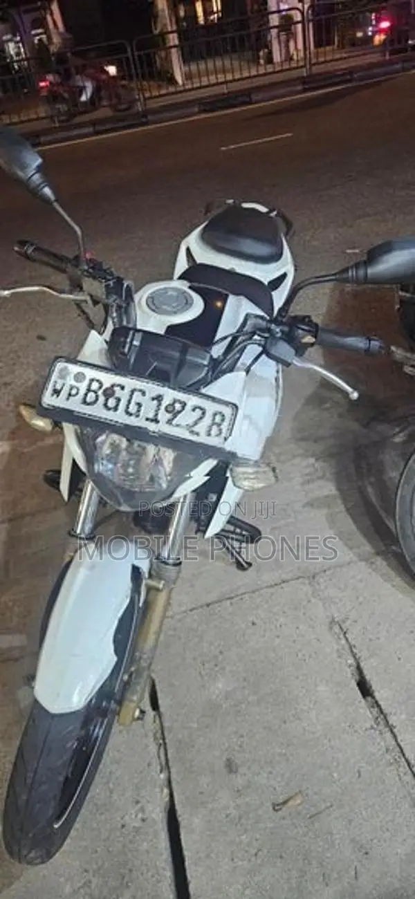 TVS Apache RTR 200 2018