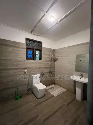 Upstairs House for Rent in Malabe