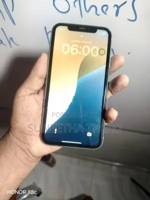 Apple iPhone 11 (Used)