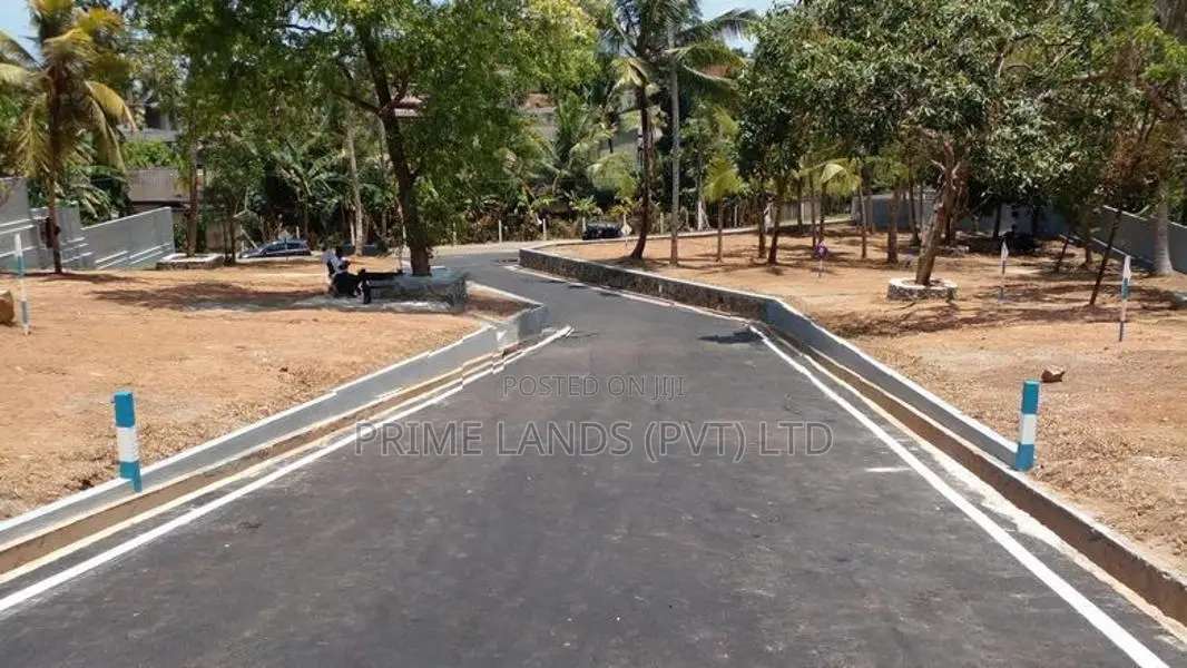 Land for Sale Karapitiya
