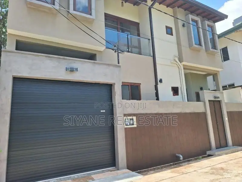 Brand New House for Sale in Thalawathugoda