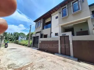 Brand New House for Sale in Thalawathugoda