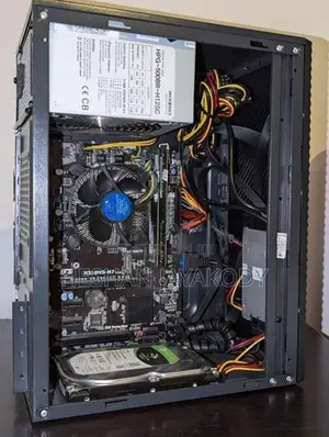 Intel i5 8th Gen 16GB DDR4 SSD PC