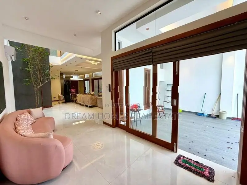 Architect Designed Modern House for Sale – Battaramulla