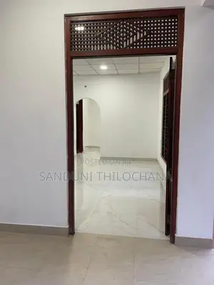 කහතුඩුව දියකඩ පරෙන් හුරුබුහටි නිවසක් විකිණීමට