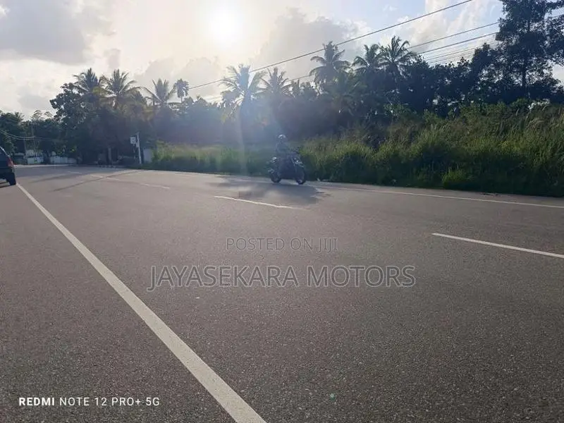 77p Land for sale homagama