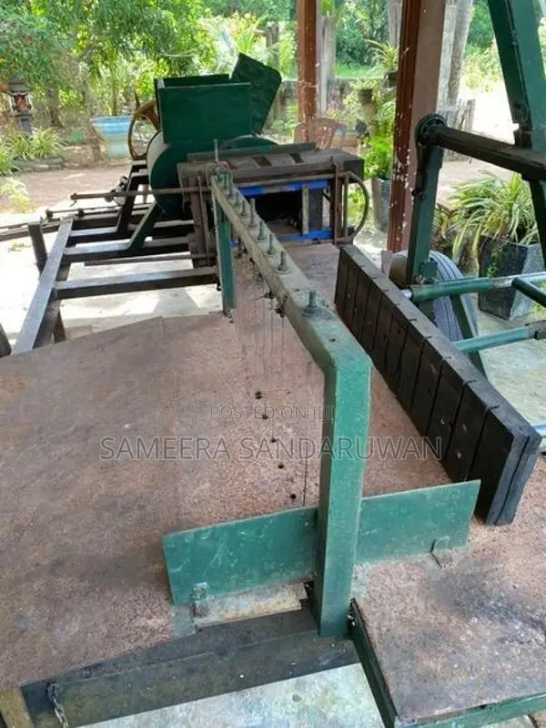 ගඩොල් කපන යන්ත්‍රය