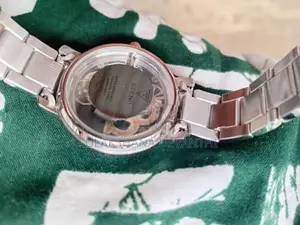 Guess Ladies Watch GW 0300L1