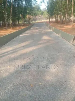 පිලියන්දල නගර සීමාවෙන් ඉඩම්