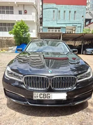 BMW 740e 2017