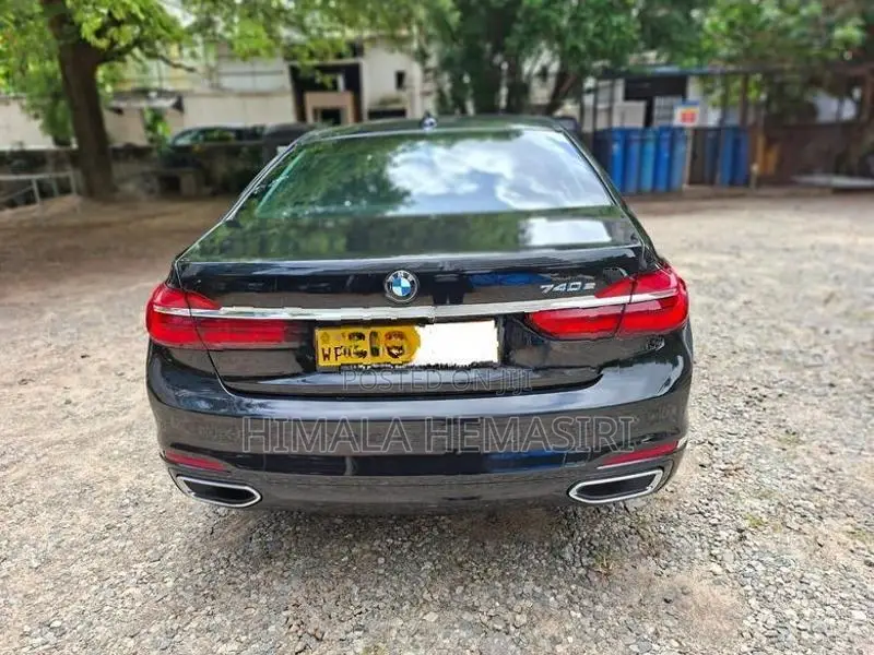 BMW 740e 2017