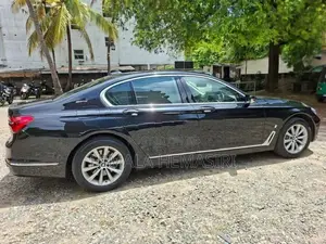BMW 740e 2017