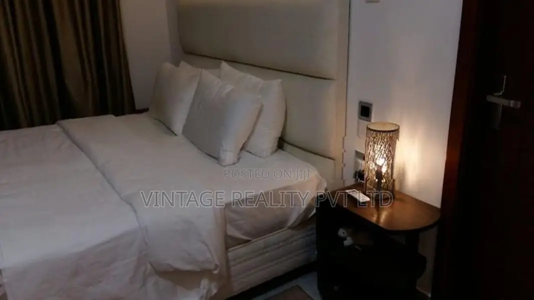 Apartment For Sale in Inner Flower Road Colombo 3