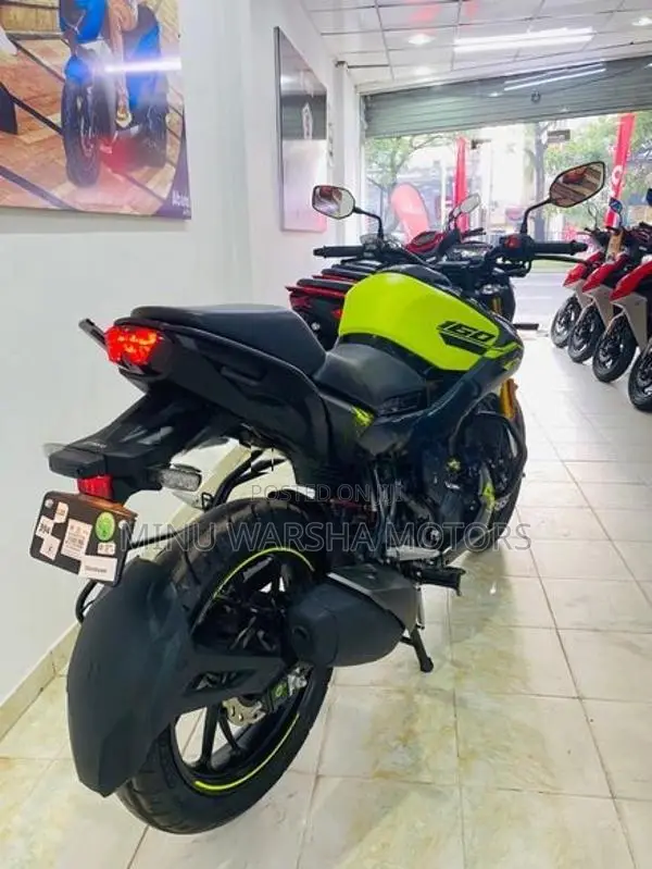 Hero Hunk 160R Brand New 2026