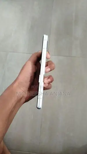 Google Pixel 7a 128GB (Used)