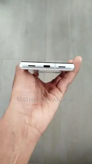 Google Pixel 7a 128GB (Used)