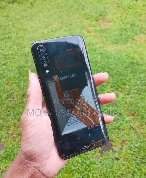 Samsung Galaxy A50 S (Used)
