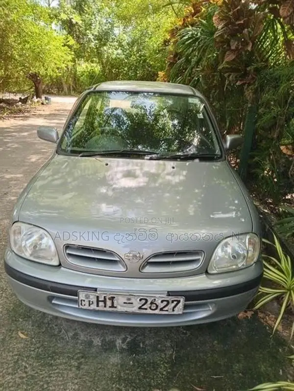 Nissan March K11 2000
