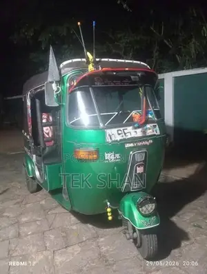 Bajaj RE 2006