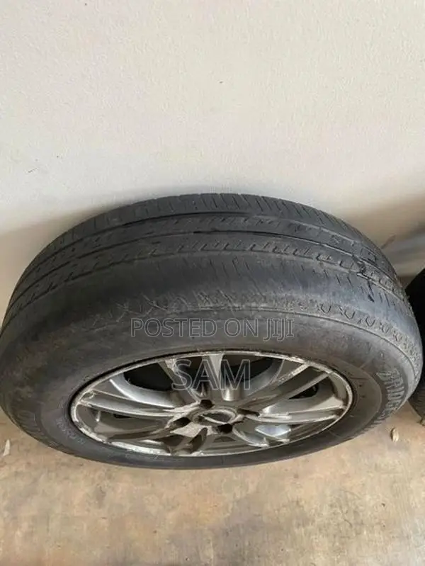 175x70Rx14 Bridgestone Tyre