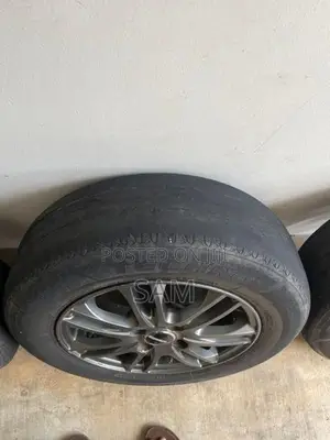 175x70Rx14 Bridgestone Tyre