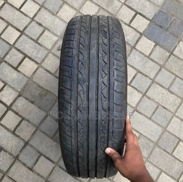 Toyota Voxy 15’ Alloy Wheels With 205/65R 15 Maxxis Tires
