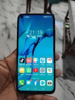 Huawei Nova 7i 8GB RAM 128GB (Used)