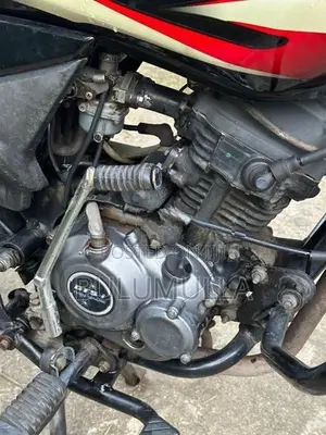 Bajaj Platina ES100 2015