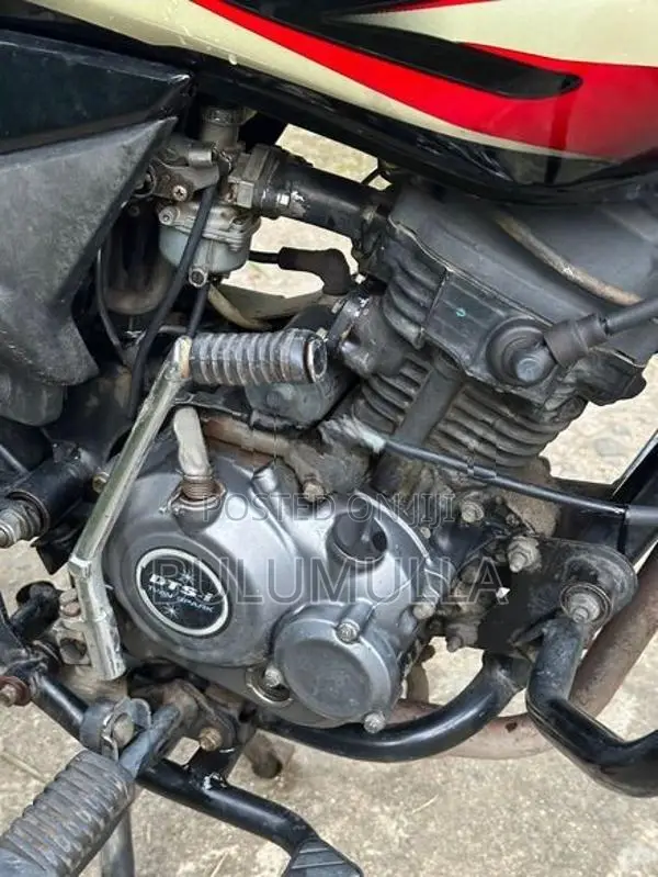 Bajaj Platina ES100 2015
