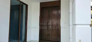 4 Bedroom Luxury Residence in Highly Residential Nedimala