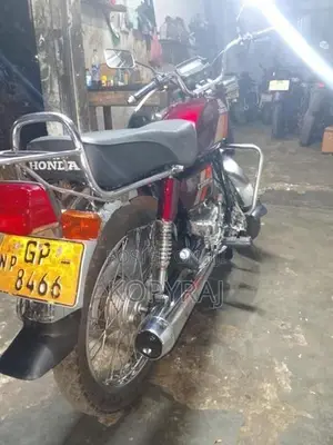 Honda CD 125 2006
