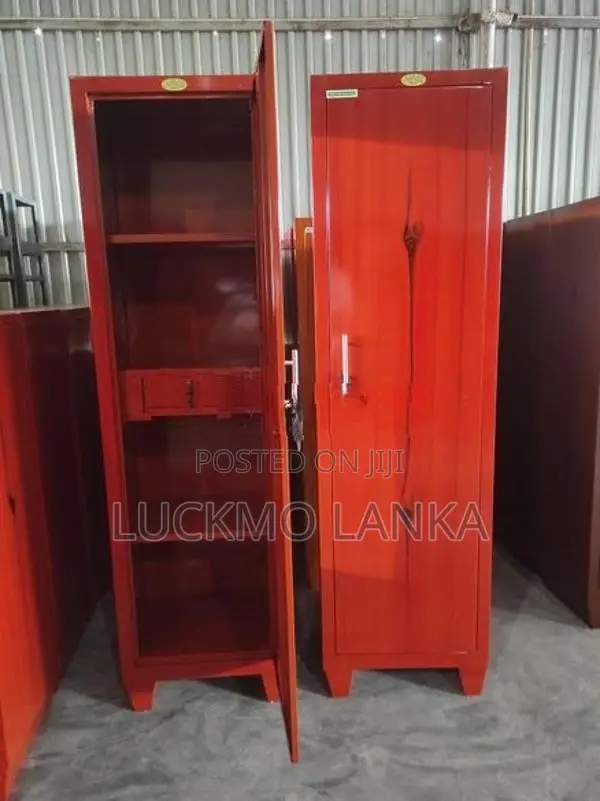 New 6x1.5 Size One Door Steel Cupboard (Mmm9)