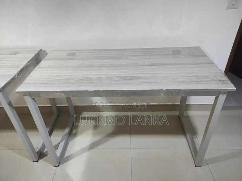 New 4x2 Size Computer Table (Mmm16)