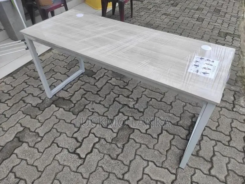 New 5x2 Size Computer Table (Mmm17)