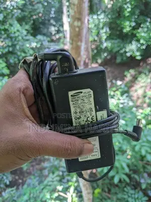 Samsung Laptop Adapter