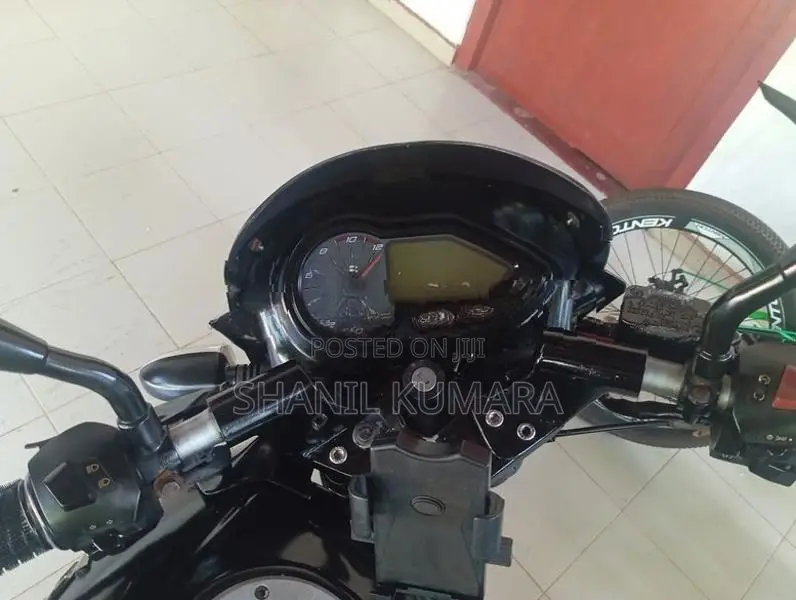Bajaj Pulsar 150 2016