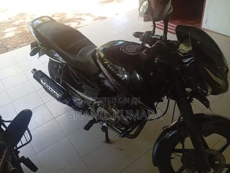 Bajaj Pulsar 150 2016