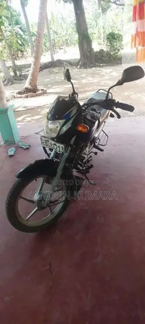 Bajaj CT100 ES 2020