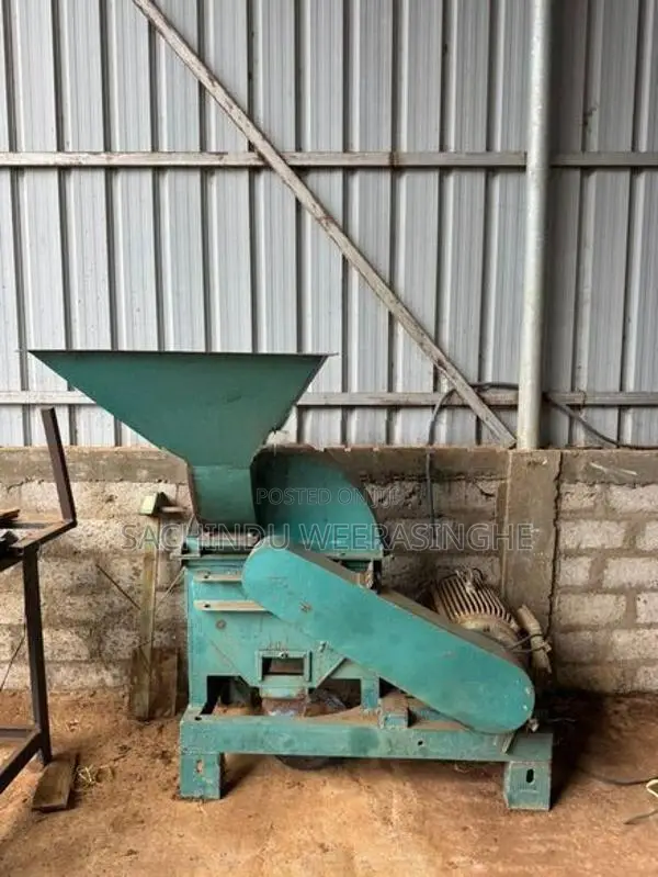 Dry Coconut Husk Shredder