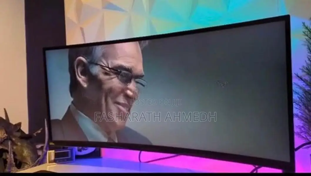 Pradator Acer Ultra Curved Monitor 34 X Zero Frame