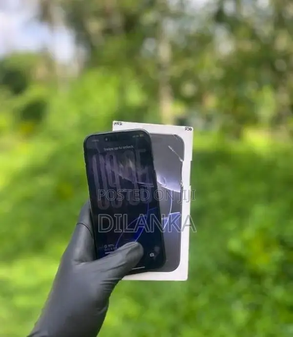 Apple iPhone 16 Pro (Used)