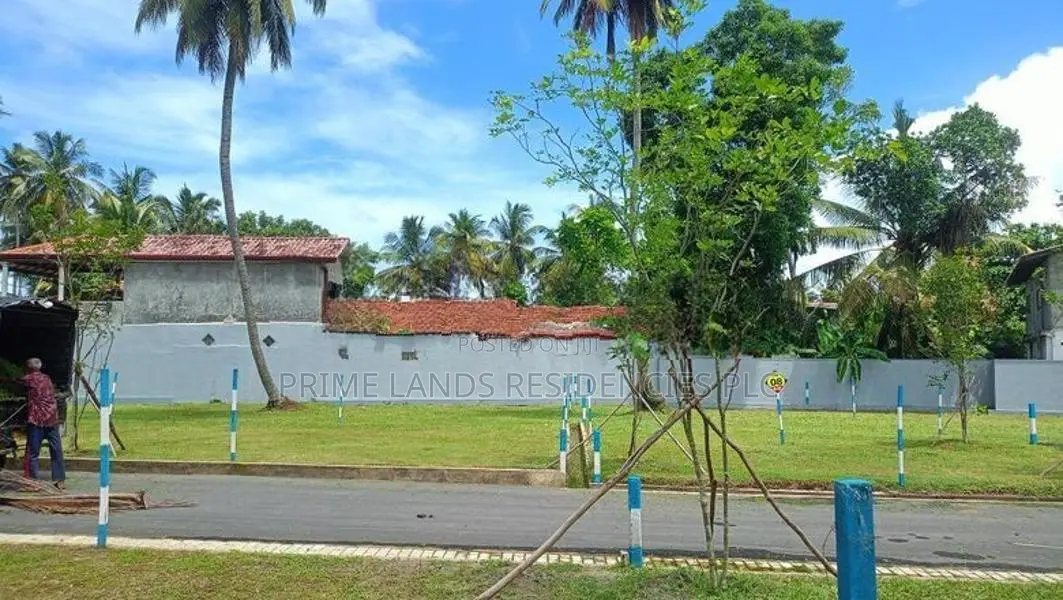 Land for sale kurana