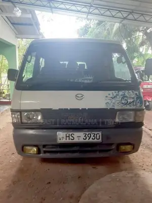 Mazda Brawny 1999