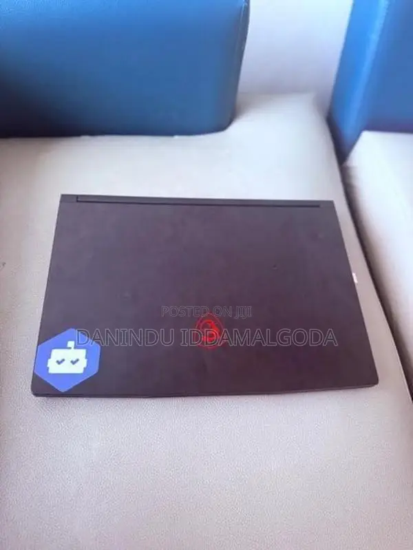 MSI GF63 Thin 10SCSR Laptop
