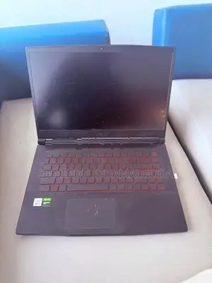 MSI GF63 Thin 10SCSR Laptop