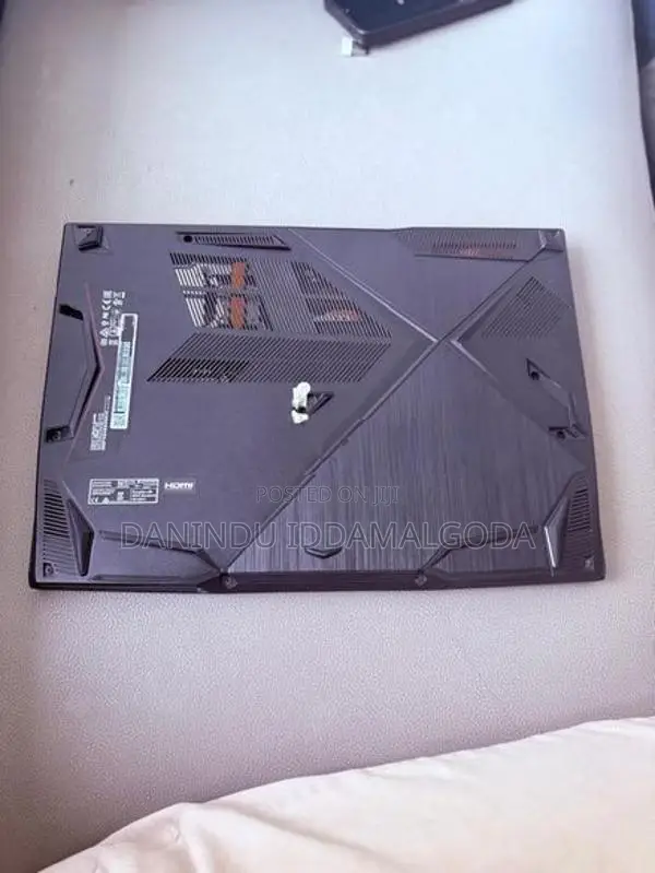 MSI GF63 Thin 10SCSR Laptop